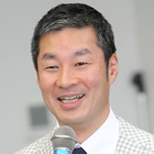 甲斐徹郎氏顔写真